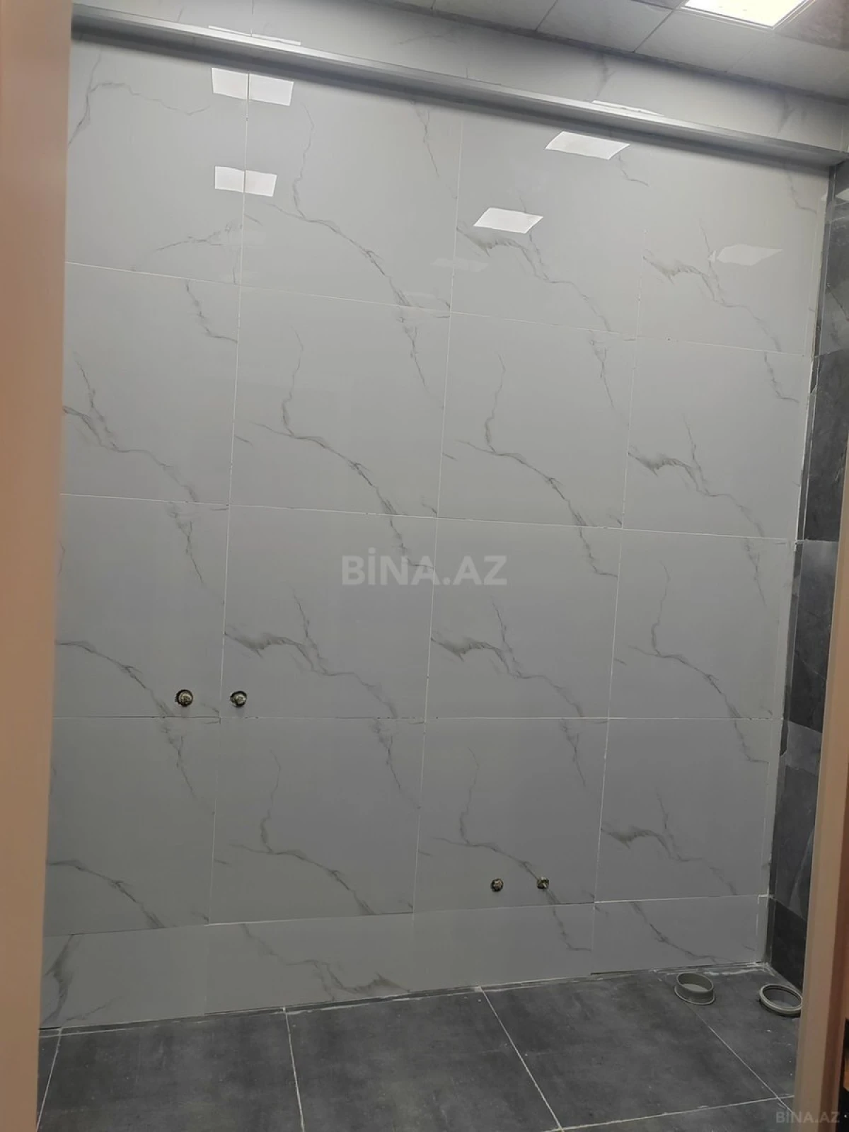 Satılır 2 otaqlı mənzil 68 m²