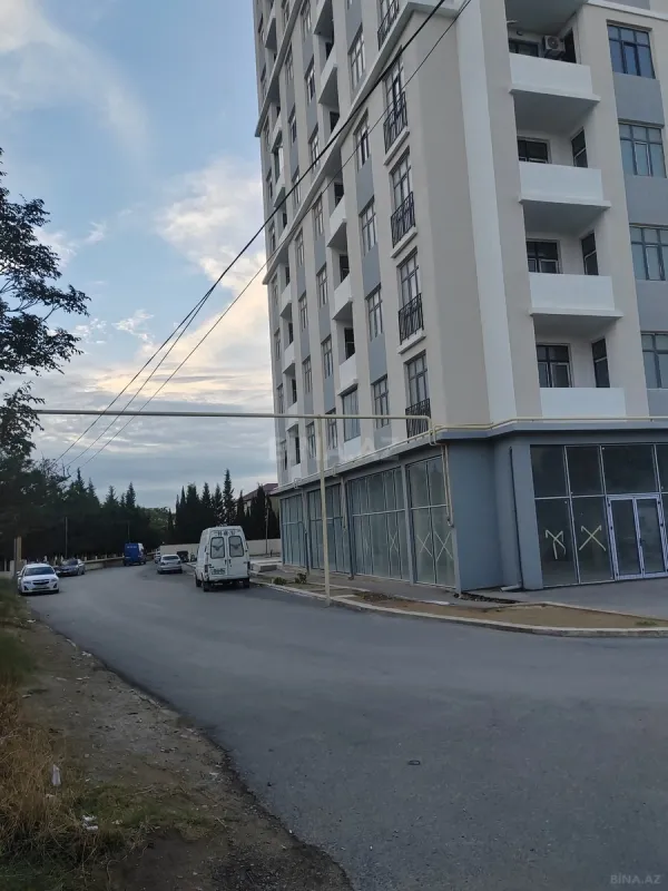 Satılır 2 otaqlı mənzil 68 m²