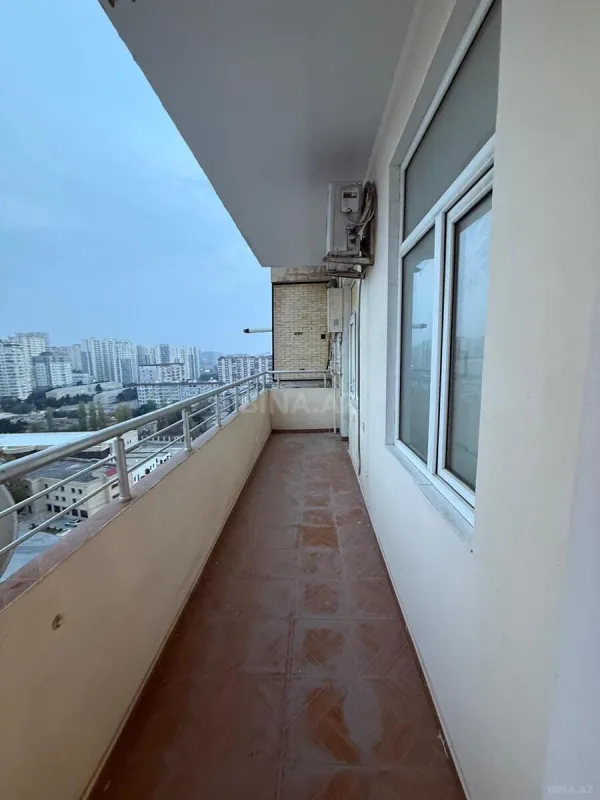 Kirayə verilir 2 otaqlı mənzil 100 m²