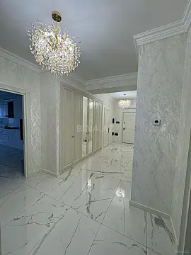 Kirayə verilir 4 otaqlı mənzil 170 m²