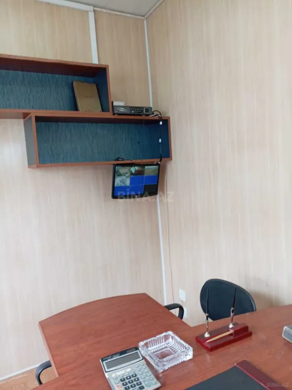 Satılır obyekt 550 m²