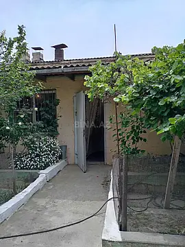 Satılır obyekt 550 m²