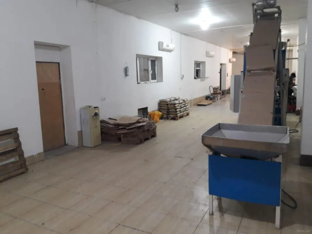 Satılır obyekt 550 m²