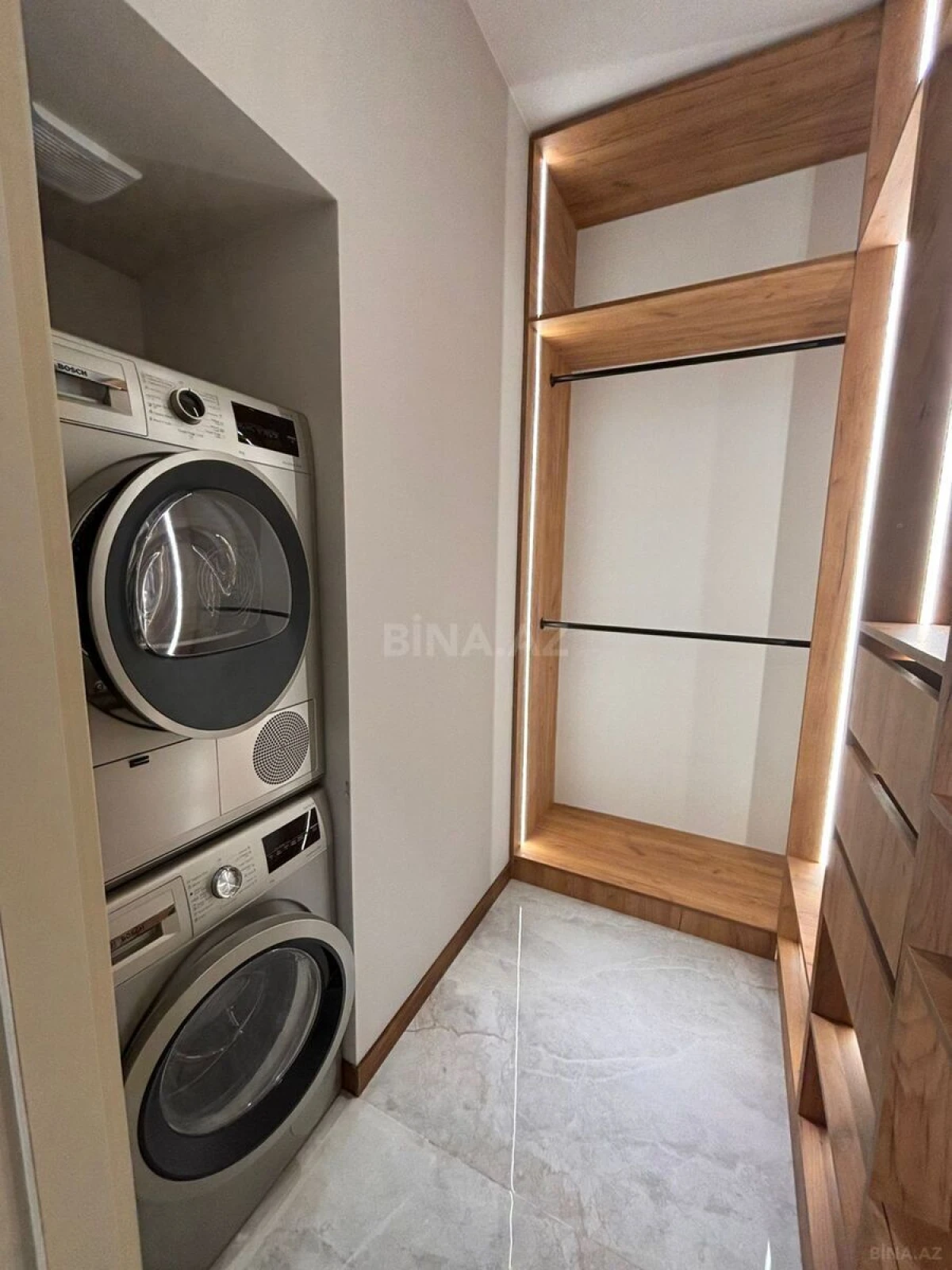 Kirayə verilir 2 otaqlı mənzil 68 m²