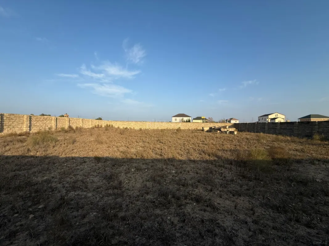 Satılır torpaq sahəsi 12 m²