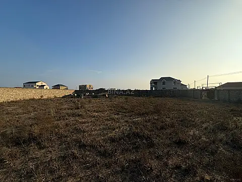 Satılır torpaq sahəsi 12 m²