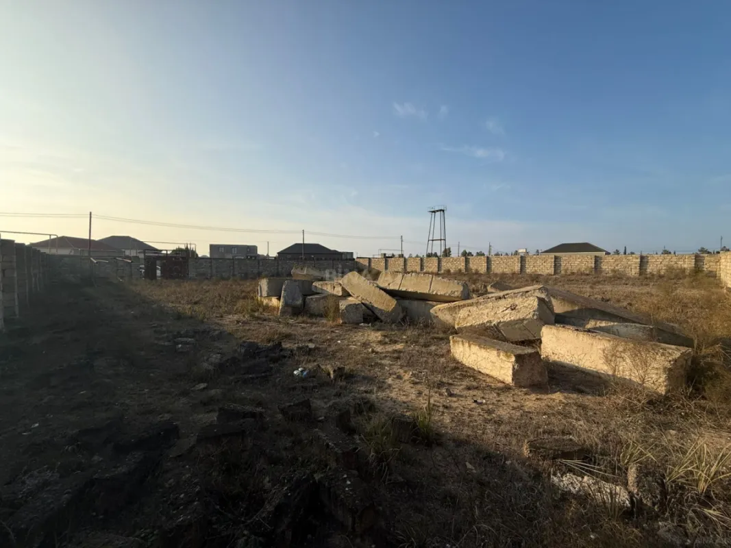 Satılır torpaq sahəsi 12 m²