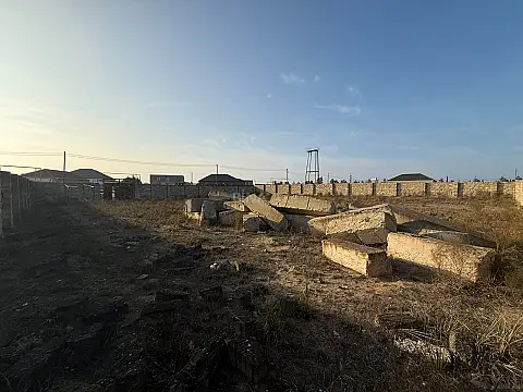 Satılır torpaq sahəsi 12 m²