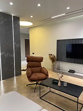 Satılır 3 otaqlı mənzil 148 m²