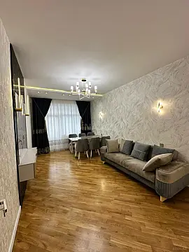 Satılır 2 otaqlı mənzil 88 m²