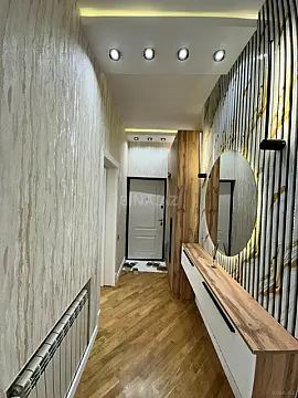 Satılır 2 otaqlı mənzil 88 m²