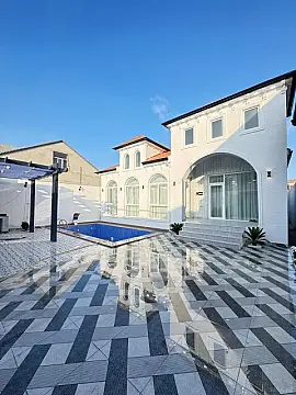 Satılır 4 otaqlı həyət evi 170 m²