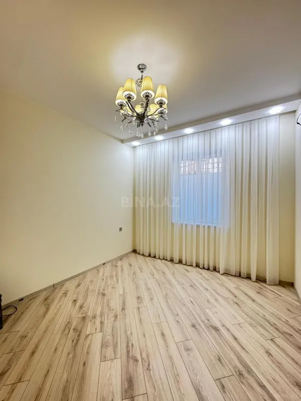 Satılır 4 otaqlı həyət evi 170 m²
