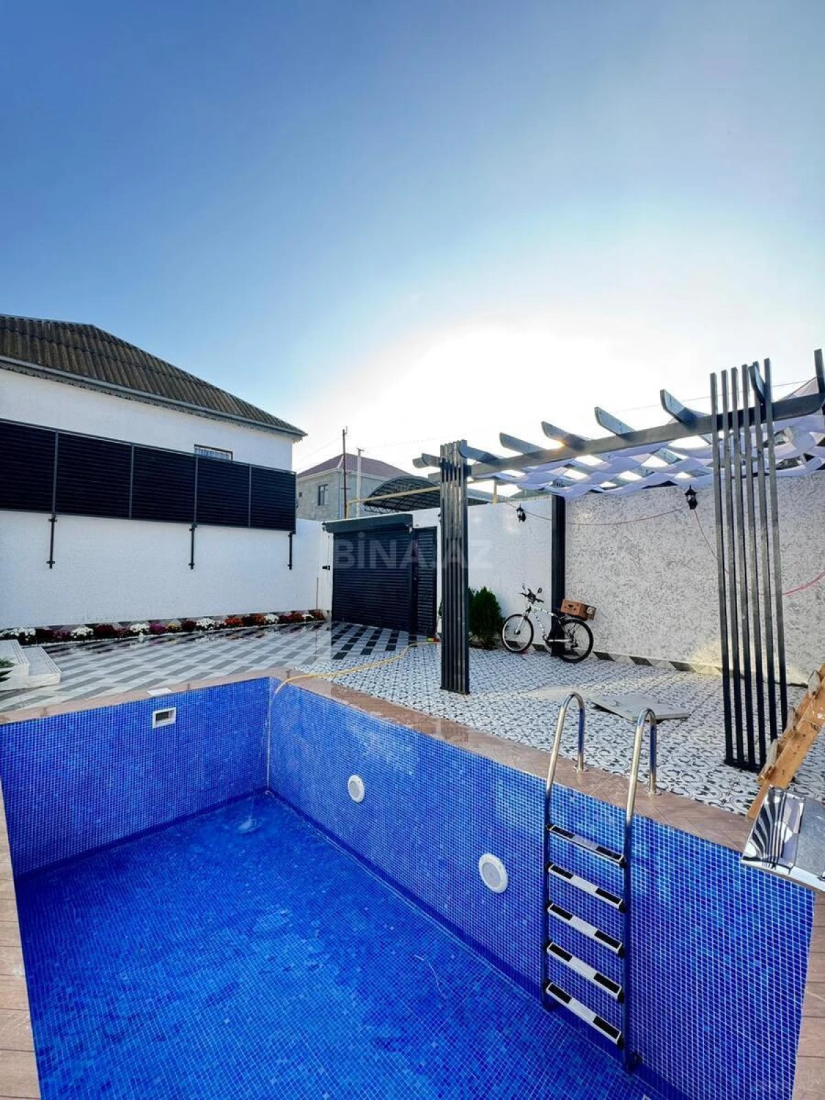 Satılır 4 otaqlı həyət evi 170 m²