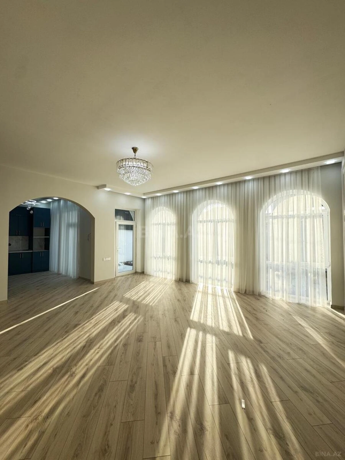 Satılır 4 otaqlı həyət evi 170 m²