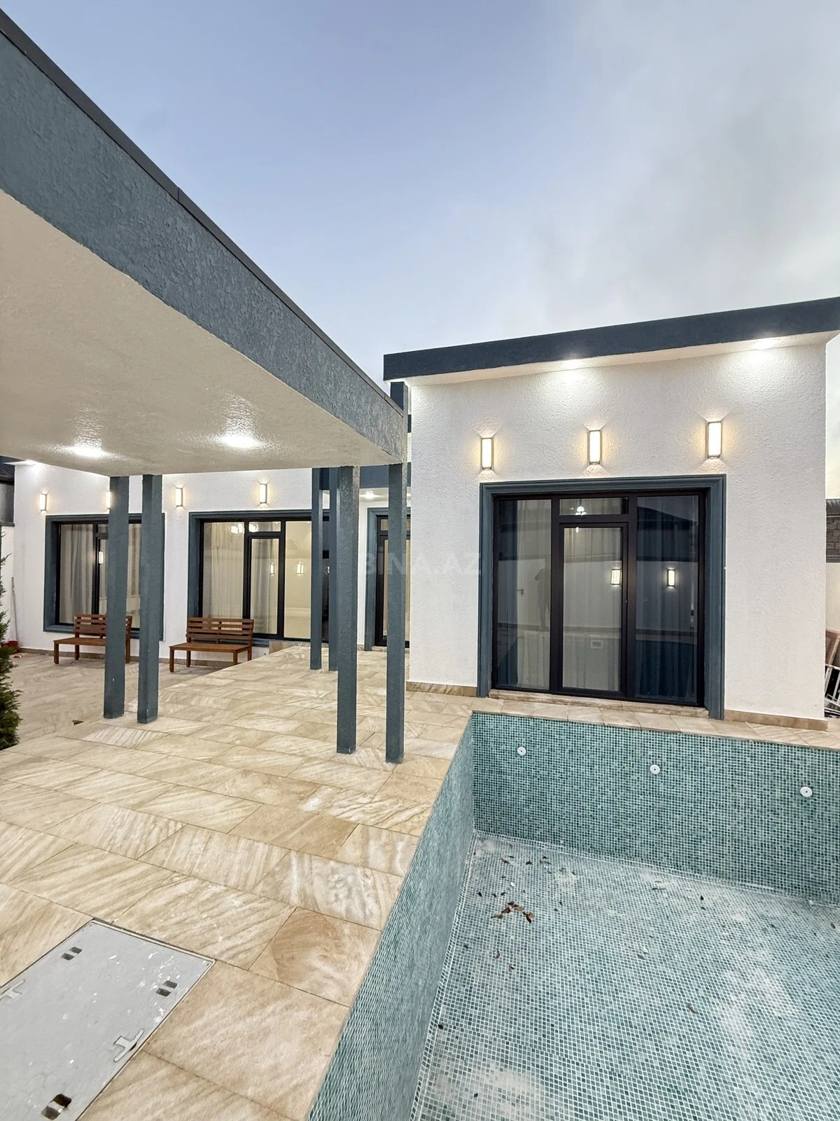 Satılır 4 otaqlı həyət evi 150 m²