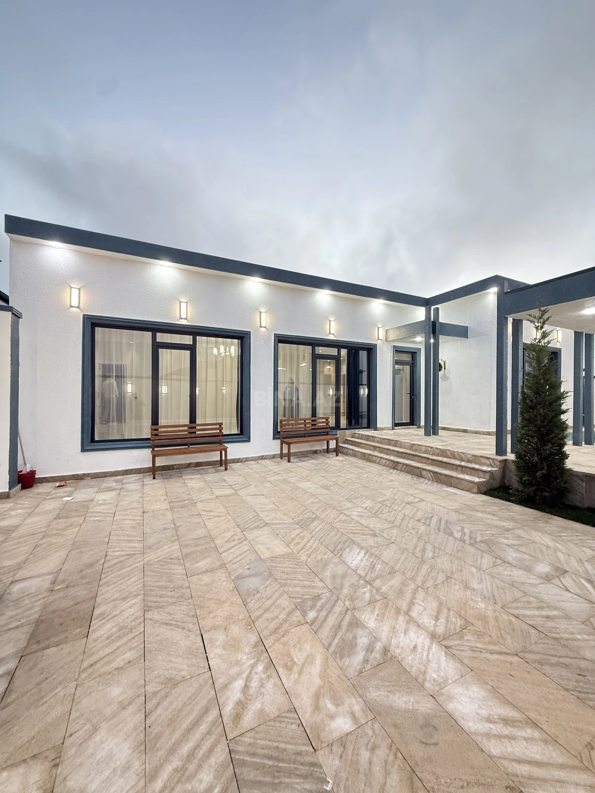 Satılır 4 otaqlı həyət evi 150 m²