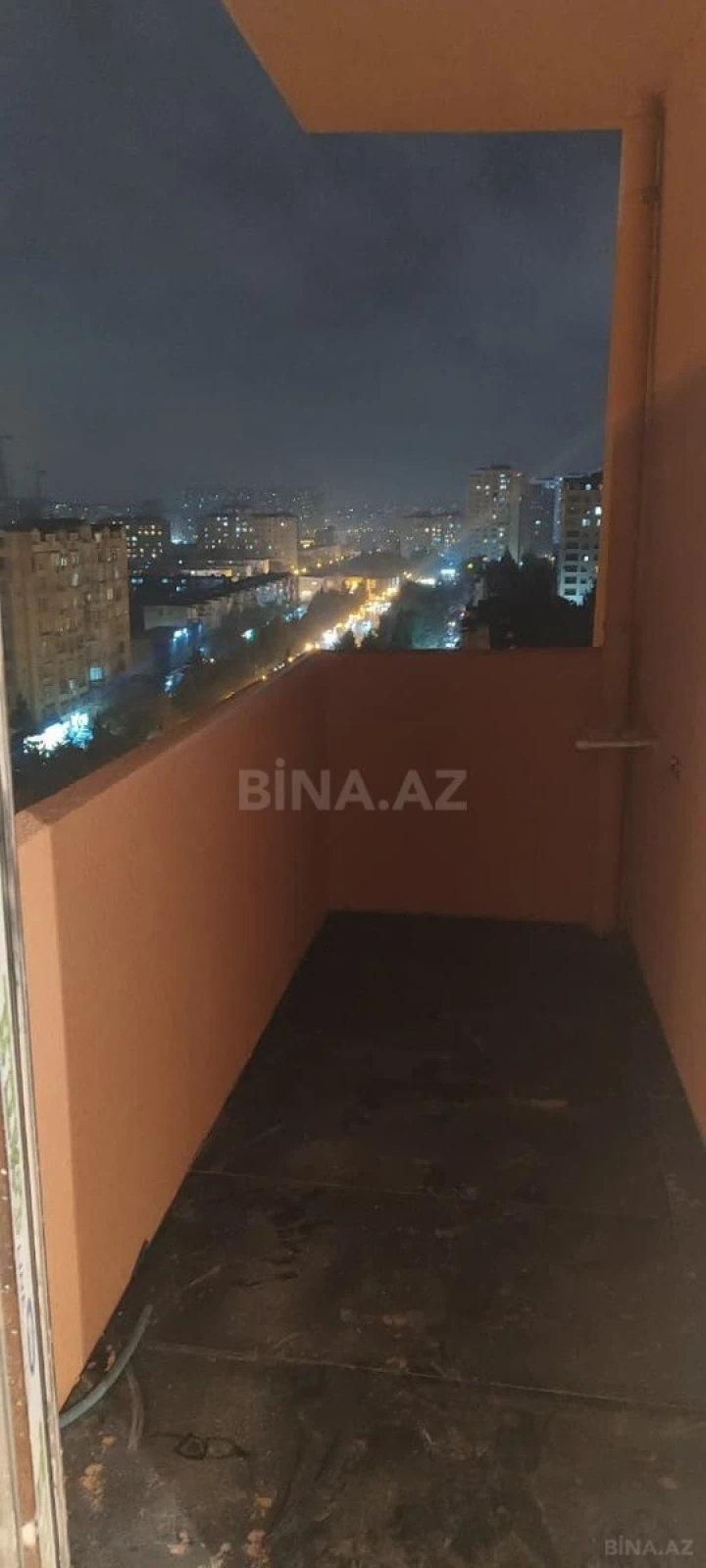 Satılır 2 otaqlı mənzil 75 m²