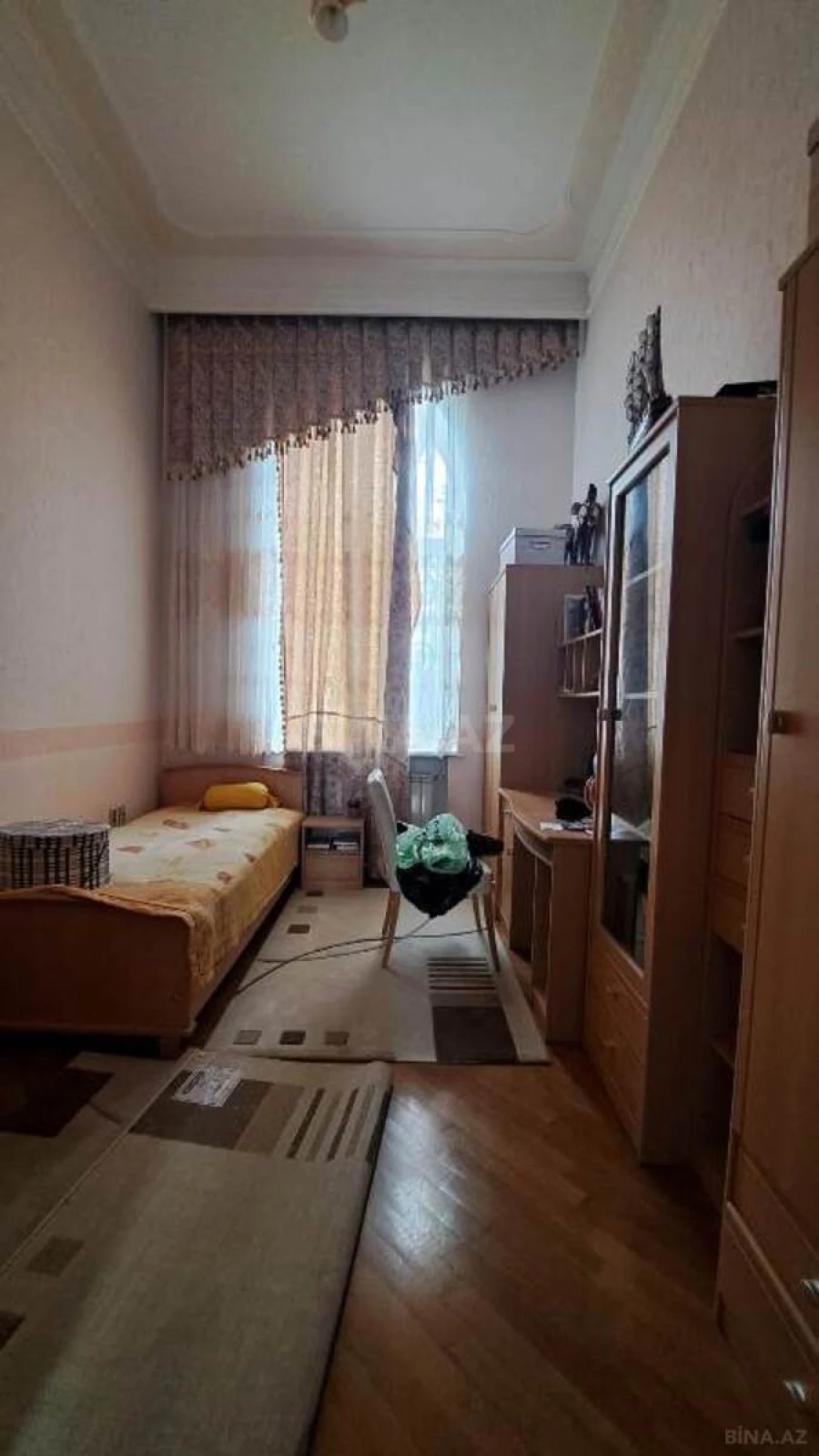 Satılır 6 otaqlı həyət evi 450 m²