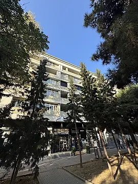 Satılır 3 otaqlı mənzil 100 m² — Bakı, Xətai m/s yanı 3 otaq 100.00 m²
