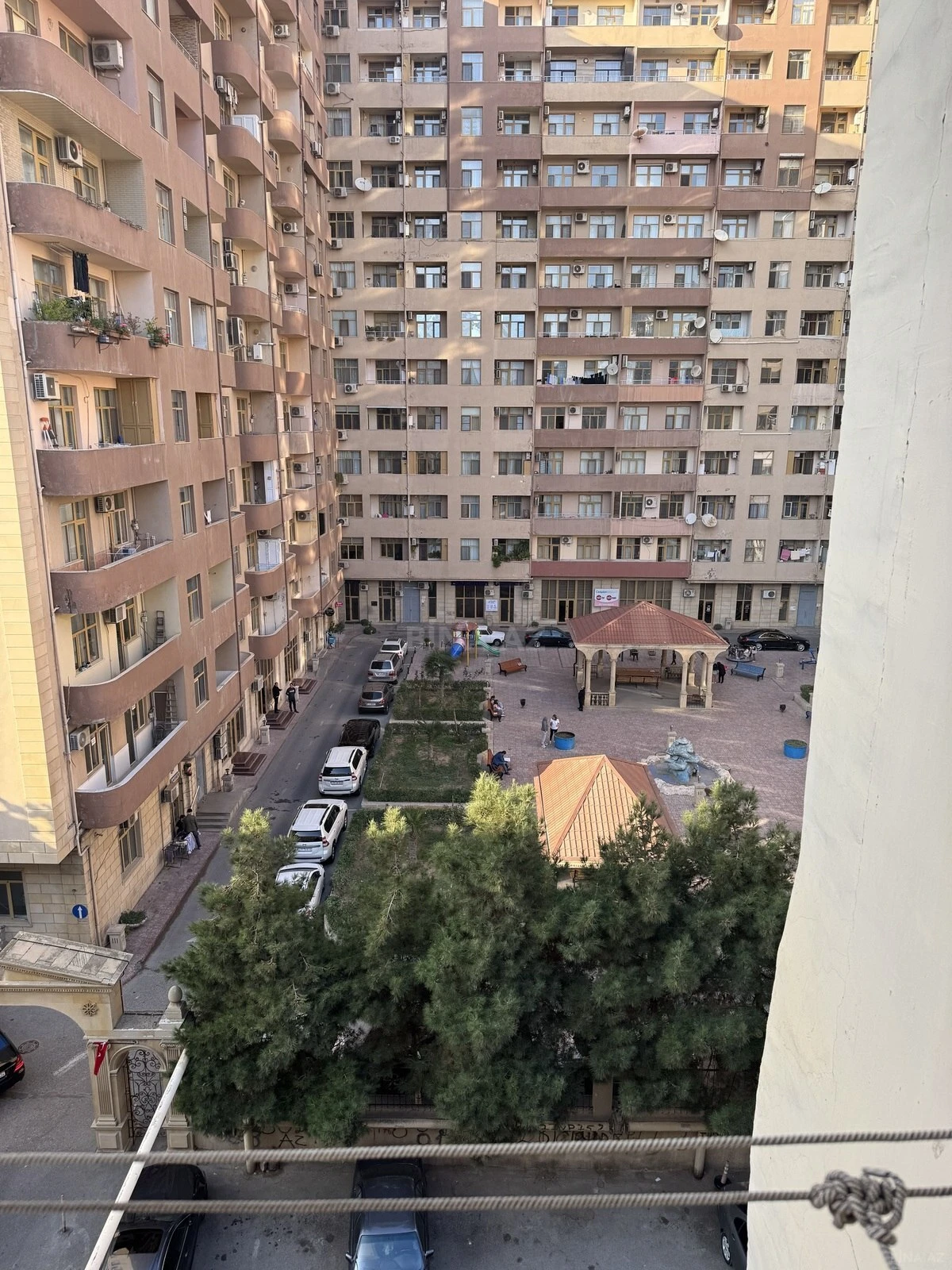 Satılır 3 otaqlı mənzil 100 m²