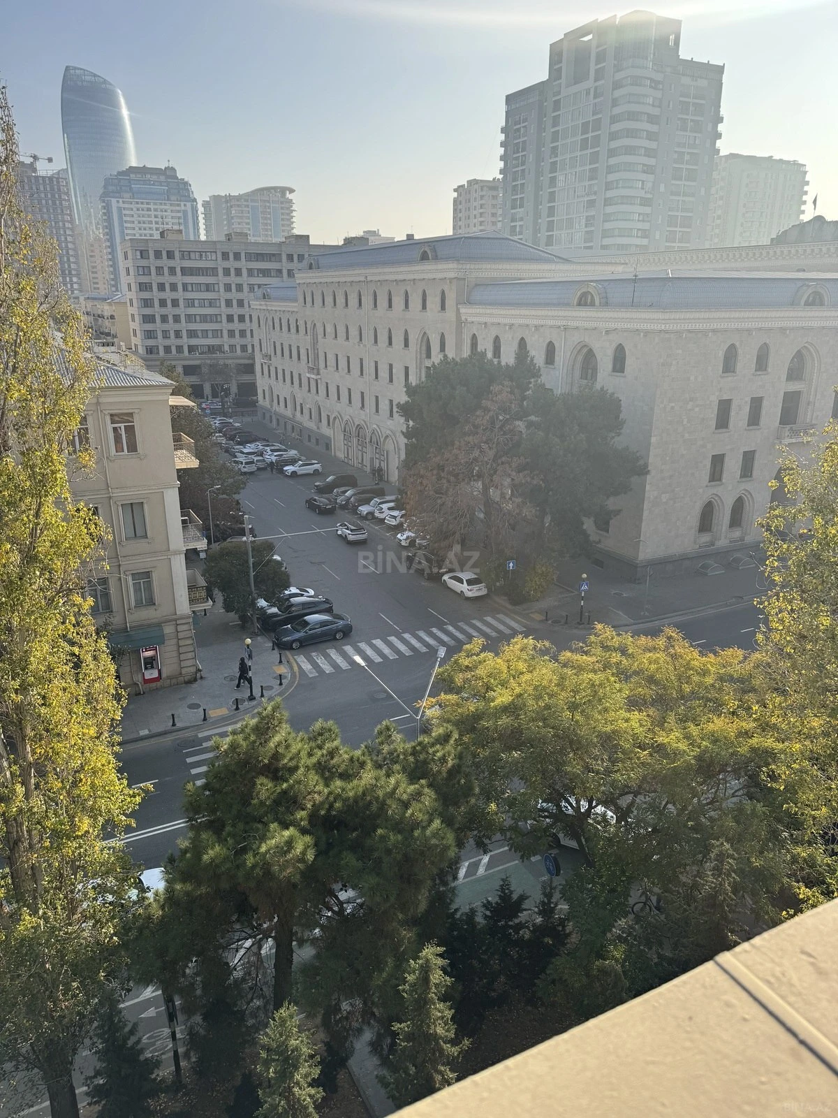 Satılır 3 otaqlı mənzil 100 m²