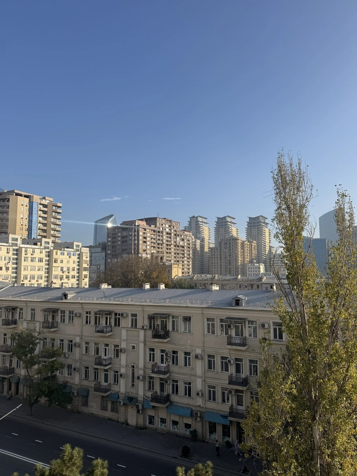 Satılır 3 otaqlı mənzil 100 m²