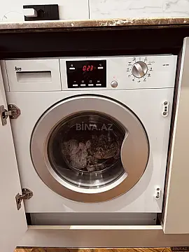 Satılır 3 otaqlı mənzil 160 m²