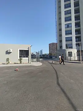 Satılır 3 otaqlı mənzil 118 m²