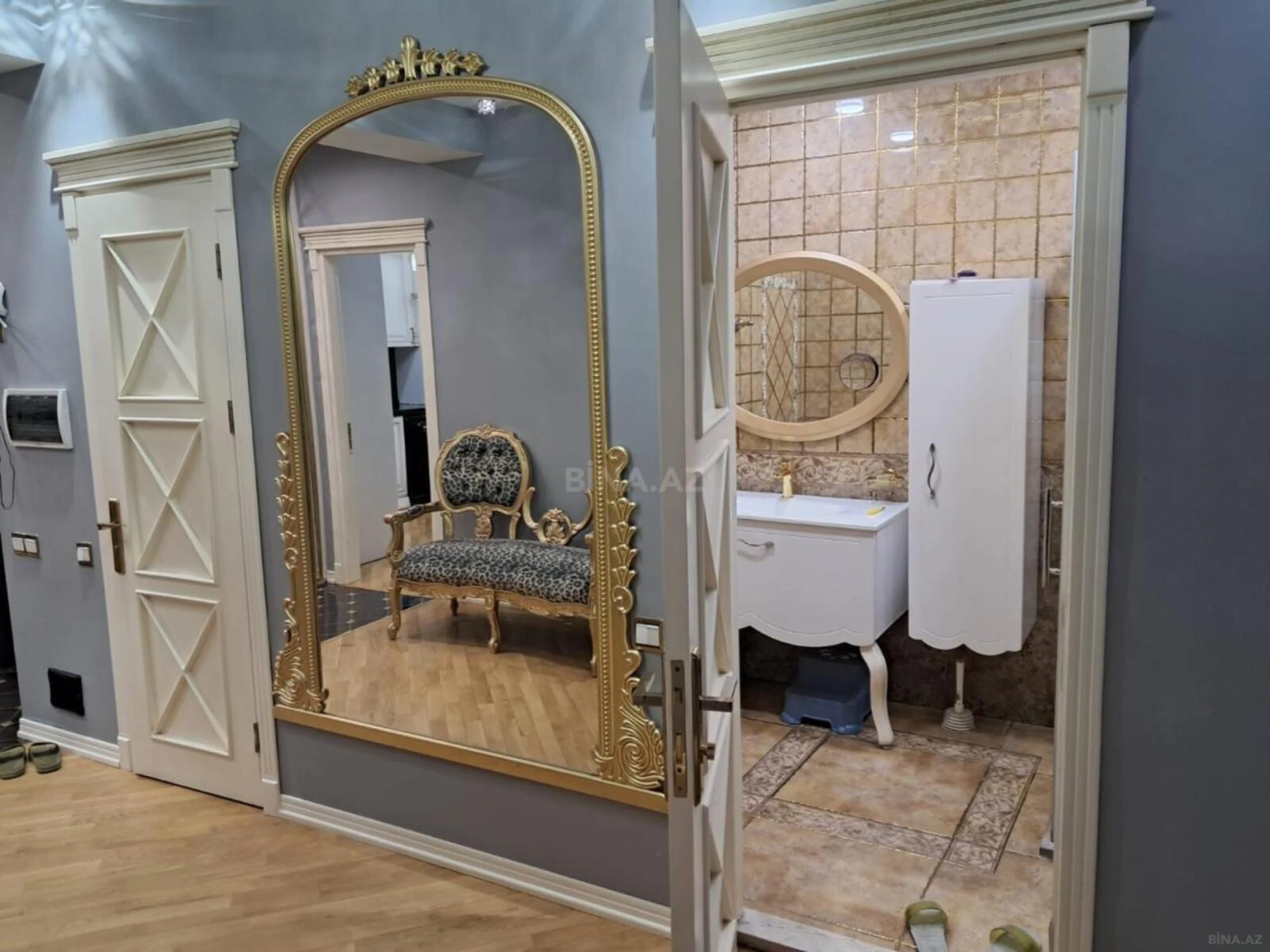 Kirayə verilir 3 otaqlı mənzil 140 m²