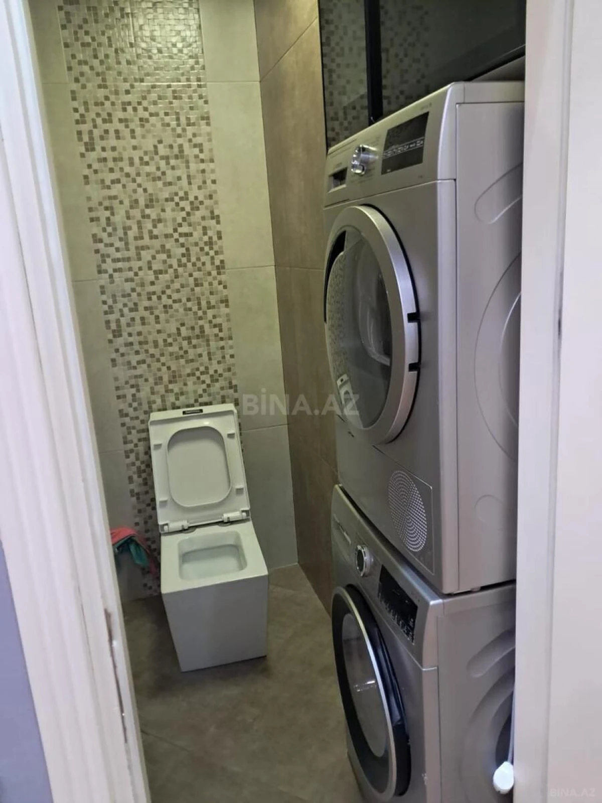 Kirayə verilir 3 otaqlı mənzil 140 m²