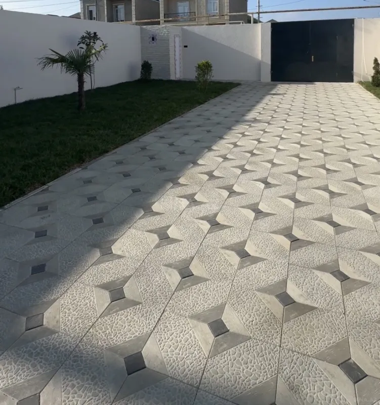 Satılır 4 otaqlı həyət evi 100 m²