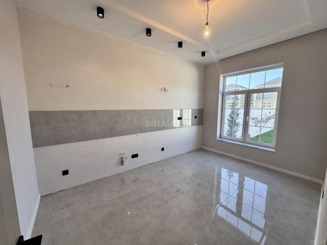 Satılır 4 otaqlı həyət evi 100 m²