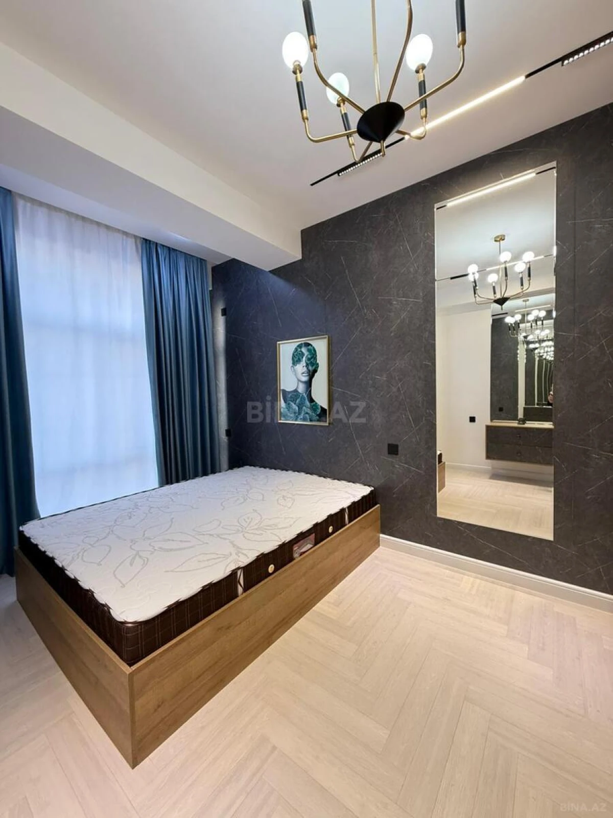 Satılır 3 otaqlı mənzil 117 m²