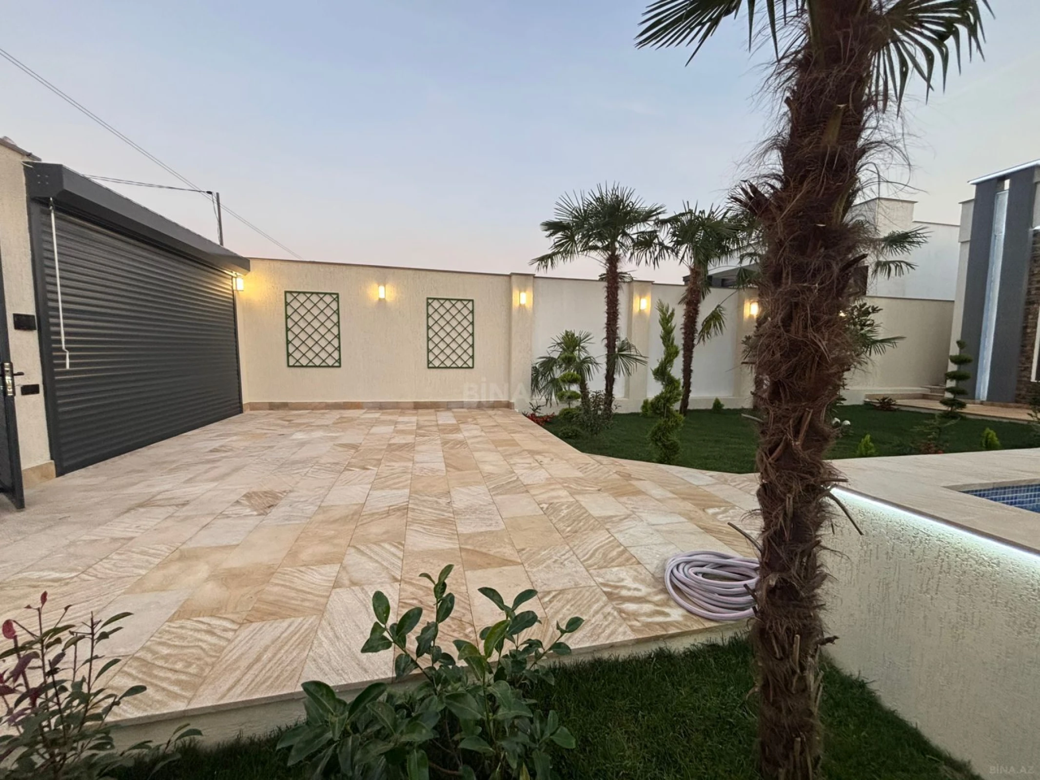 Satılır 4 otaqlı həyət evi 160 m²