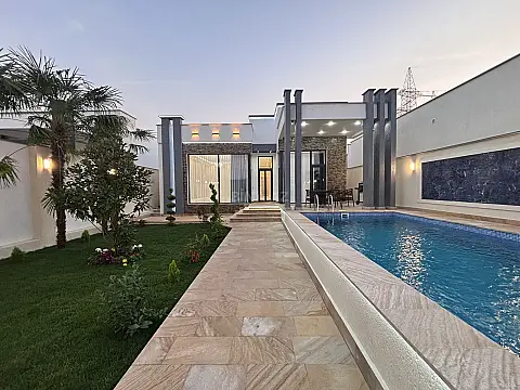 Satılır 4 otaqlı həyət evi 160 m²