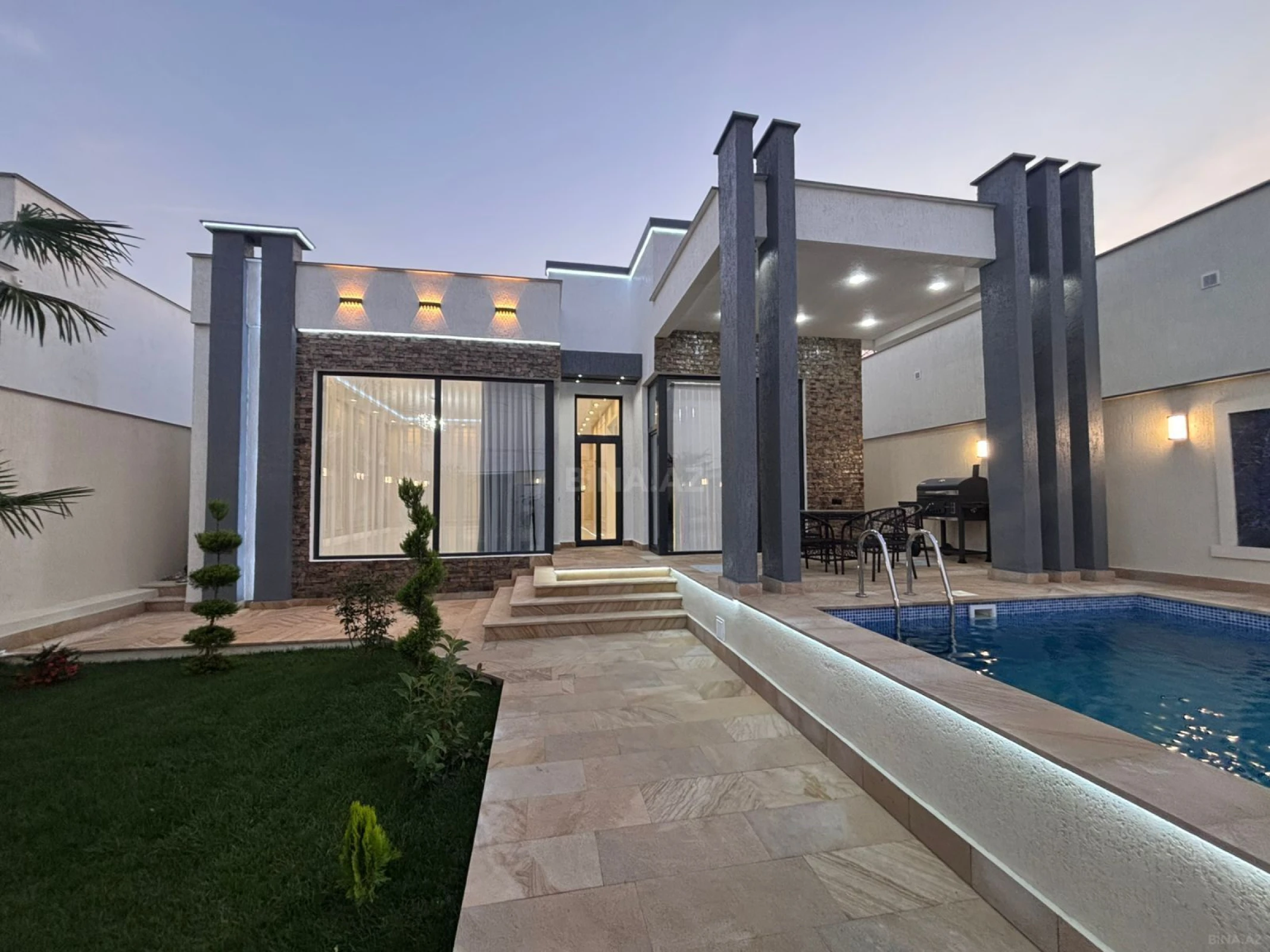Satılır 4 otaqlı həyət evi 160 m²