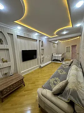 Satılır 2 otaqlı mənzil 100 m²