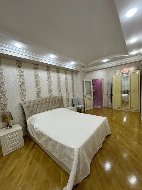Satılır 2 otaqlı mənzil 100 m²