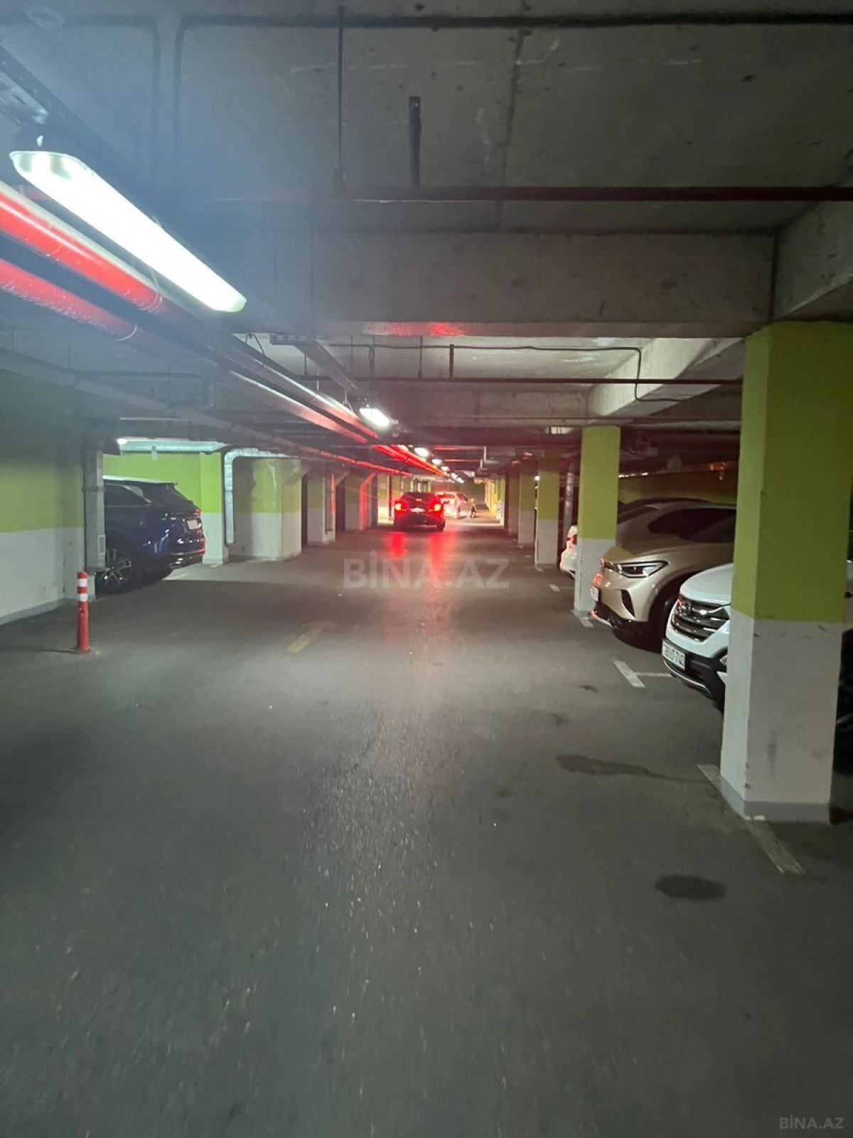 Satılır 2 otaqlı mənzil 100 m²