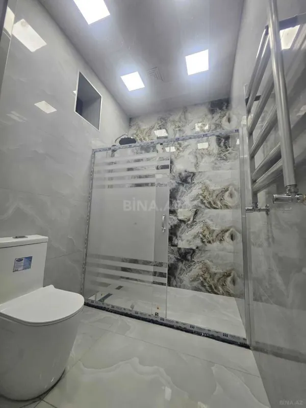 Satılır 4 otaqlı həyət evi 270 m²