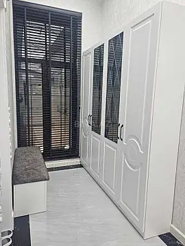 Satılır 4 otaqlı həyət evi 270 m²
