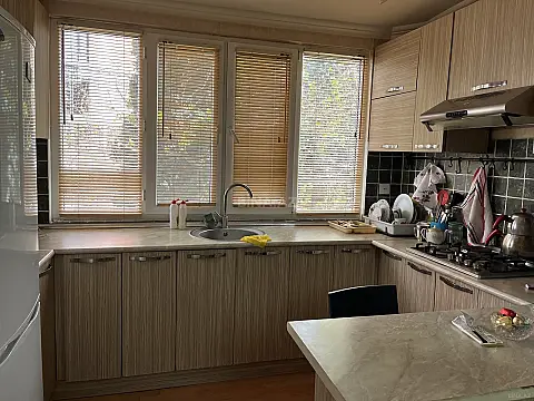 Kirayə verilir 3 otaqlı mənzil 58 m²