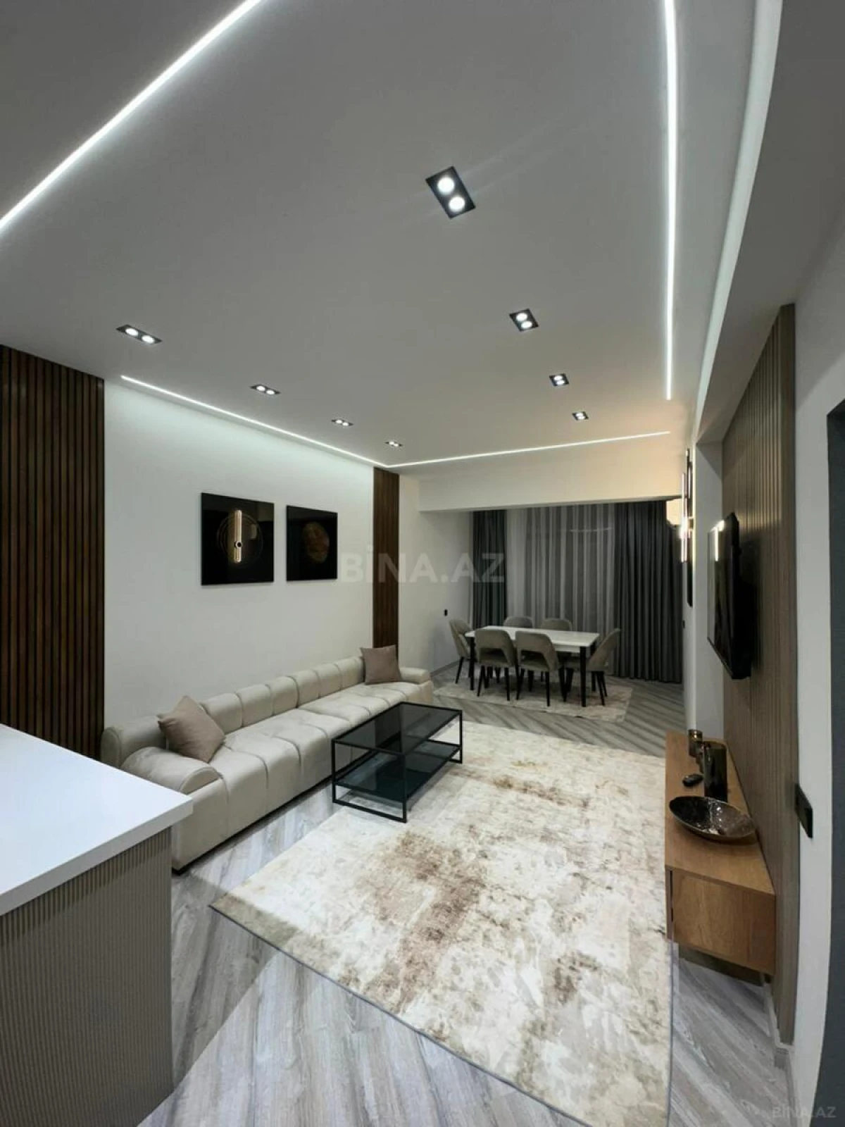 Satılır 2 otaqlı mənzil 68 m²