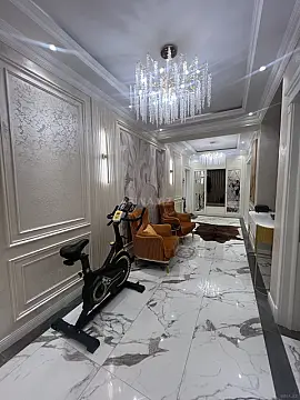 Satılır 3 otaqlı mənzil 135 m²