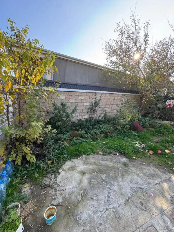 Satılır 3 otaqlı həyət evi 90 m²