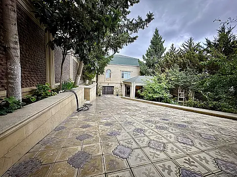 Satılır 5 otaqlı həyət evi 200 m² — Bakı, Yeni Suraxanı 5 otaq 200.00 m²