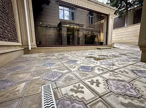 Satılır 5 otaqlı həyət evi 200 m²