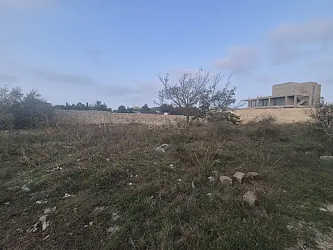 Satılır torpaq sahəsi 24 m²