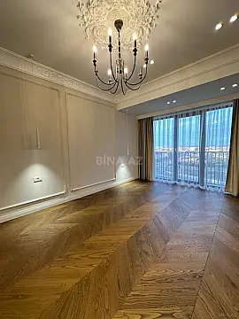 Satılır 3 otaqlı mənzil 127 m²